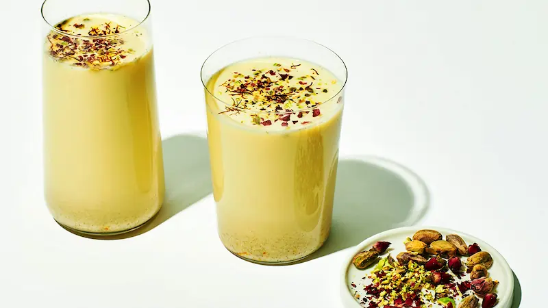 پسته زعفران